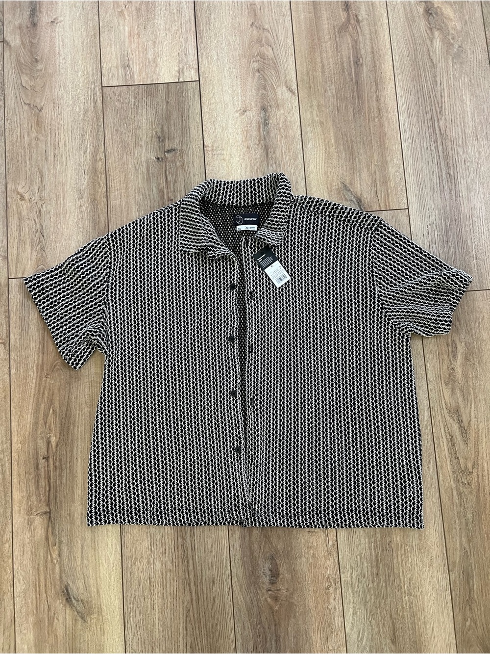 Original Use Black and White Geometric Short-Sleeve Button Down Shirt